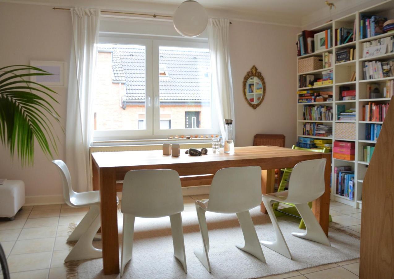 Gaestezimmer Mit Garten In Fischeln Krefeld Luaran gambar