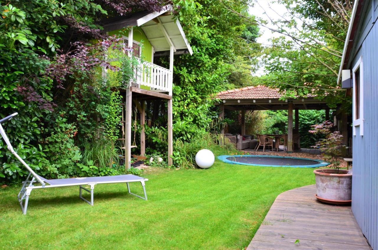 Gaestezimmer Mit Garten In Fischeln Krefeld Luaran gambar