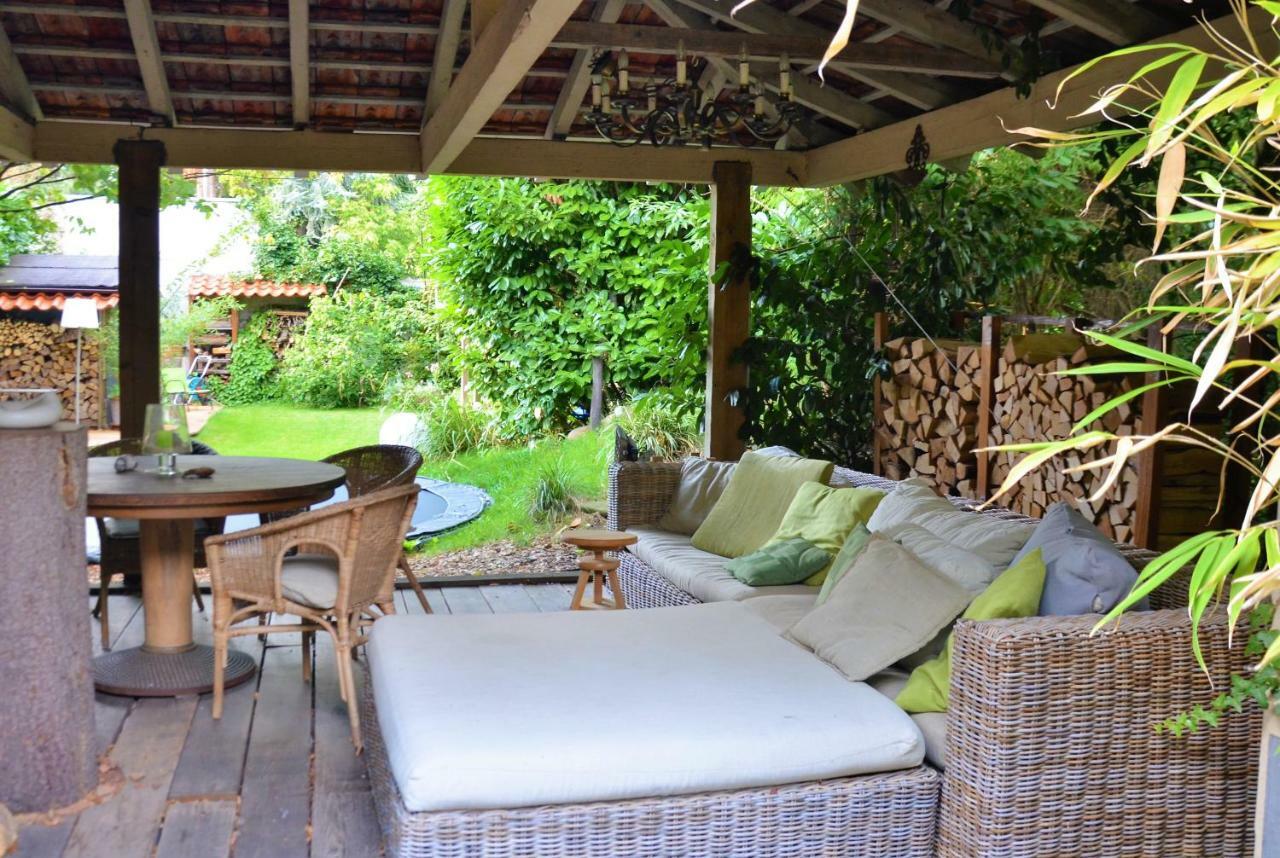 Gaestezimmer Mit Garten In Fischeln Krefeld Luaran gambar