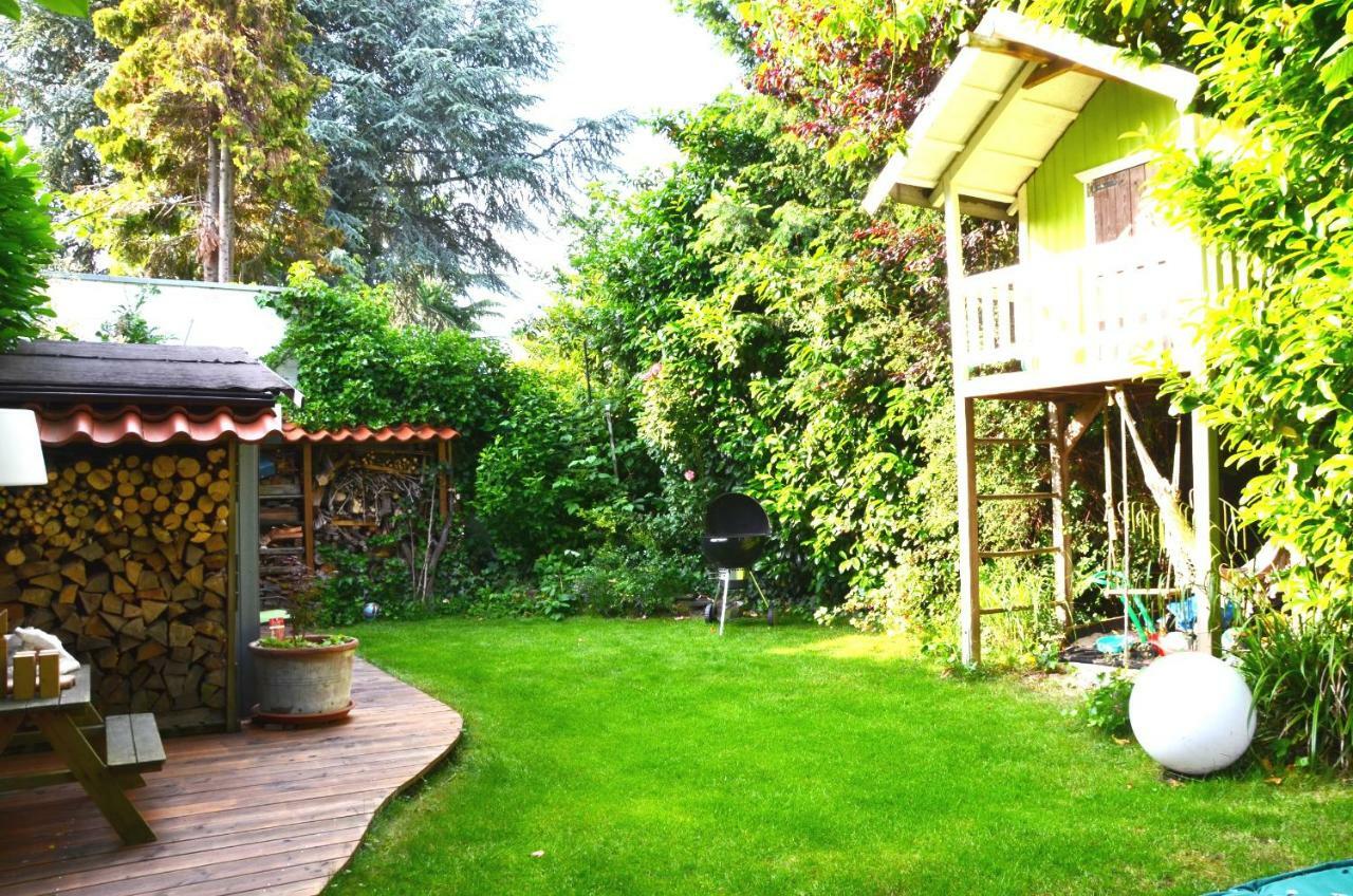 Gaestezimmer Mit Garten In Fischeln Krefeld Luaran gambar